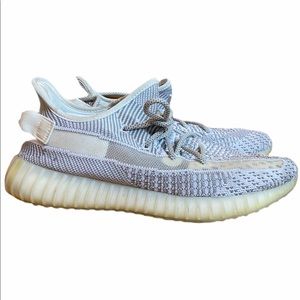 YEEZY BOOST 350 V2